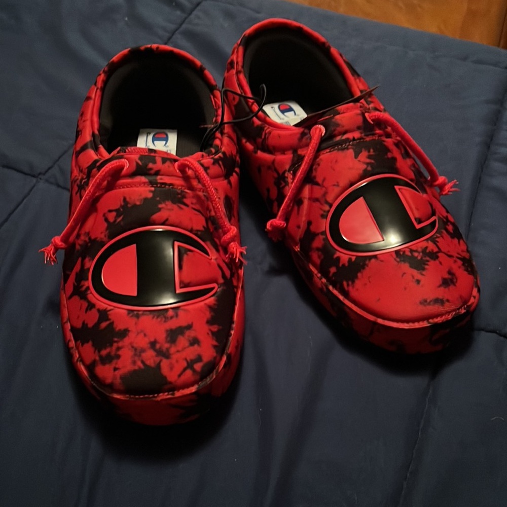 Men’s champion slippers